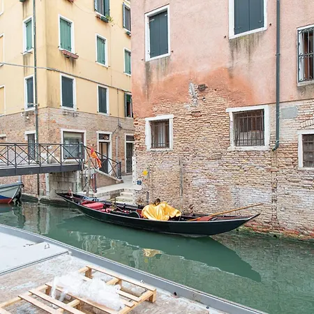 Apartman Ca' Leoncino - Canal Front Velence